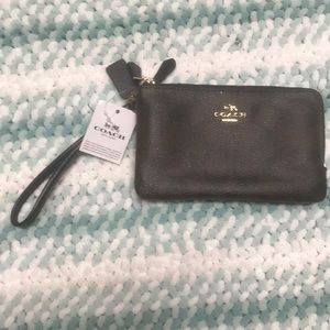 NWT COACH WRISTLET
